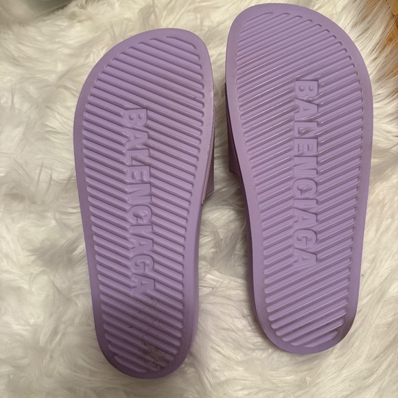 BALENCIAGA Women's Pool Bb Slide Sandal in Purple - Picture 7 of 10